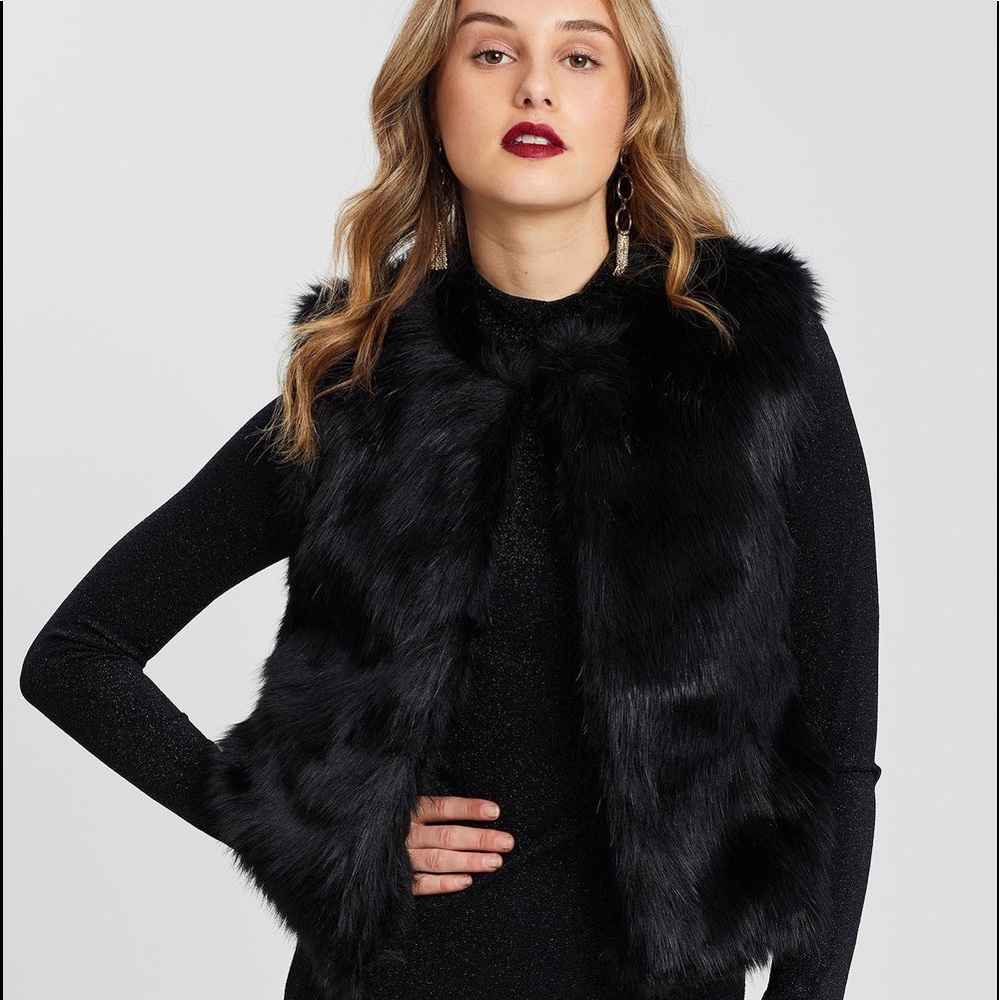🖤Glam Lush Sexy Cozy Reversible ZipUp Faux Vest